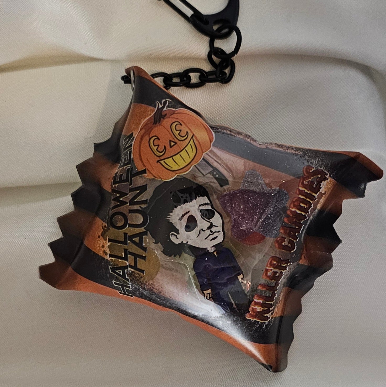 Halloween Haunt Shaker Keychain image 0